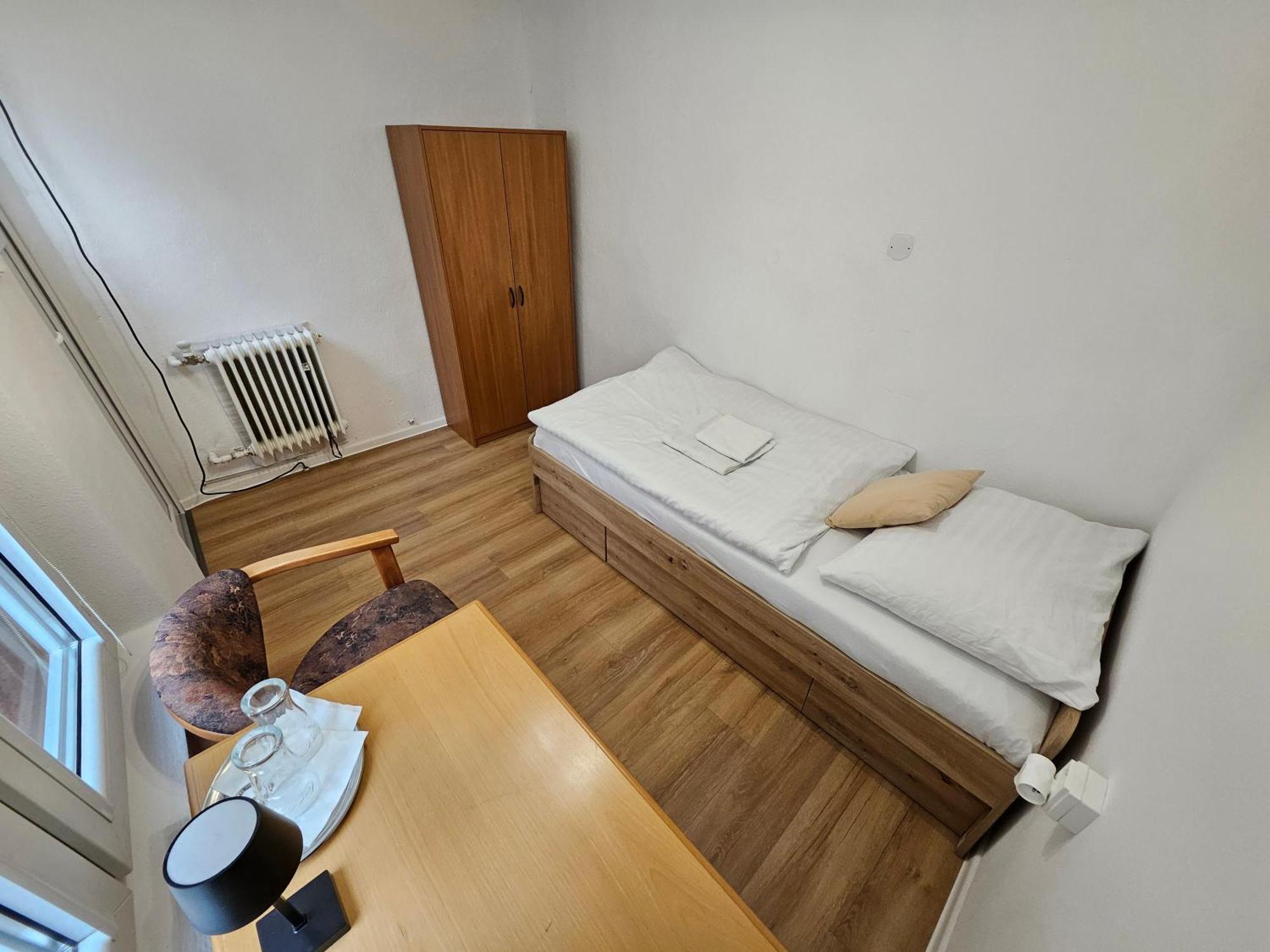 Hotel Squash Centrum Prievidza Chambre photo